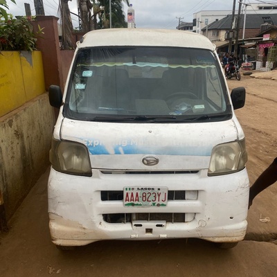 Diahatsu Mini Van for sell In Lagos