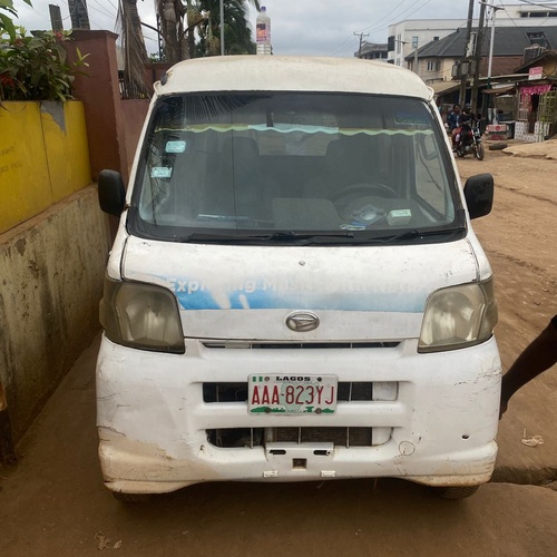 Diahatsu Mini Van for sell In Lagos