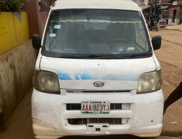 Diahatsu Mini Van for sell In Lagos
