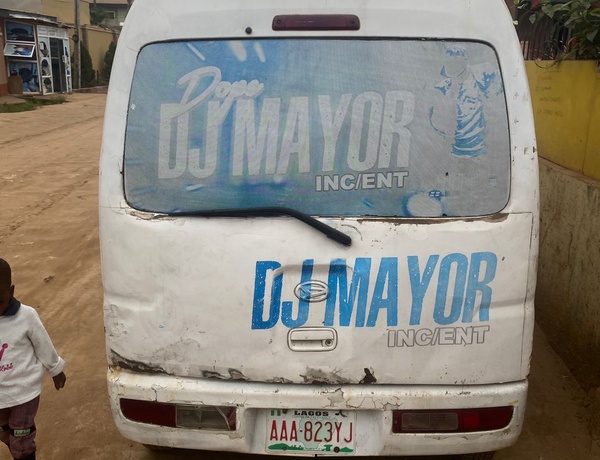 Diahatsu Mini Van for sell In Lagos