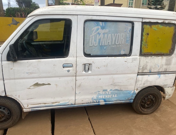 Diahatsu Mini Van for sell In Lagos
