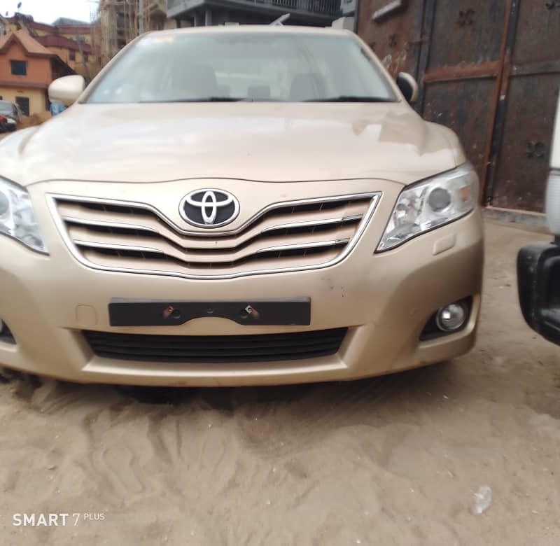 Foreign Used Toyota Camry 2011 for Sale in Lagos image