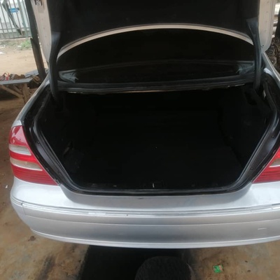 Mercedes Benz E Class  2005 Model for sale in Ìlọrin, Kwara