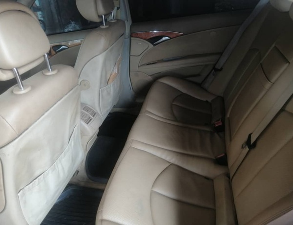 Mercedes Benz E Class  2005 Model for sale in Ìlọrin, Kwara