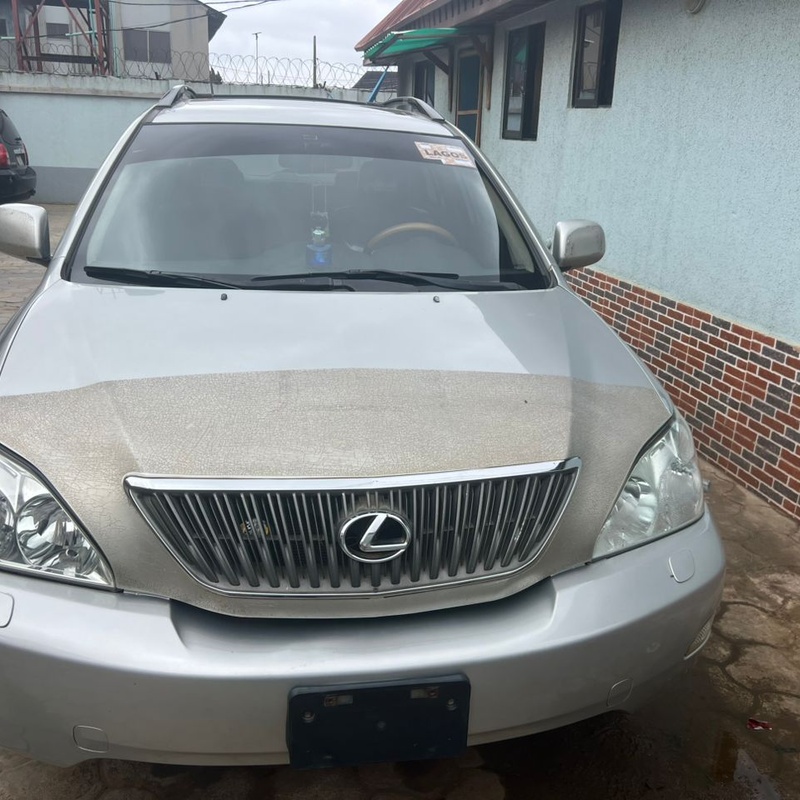 A Lexus Rx330 2006 for sale in Mowe, ogun state image