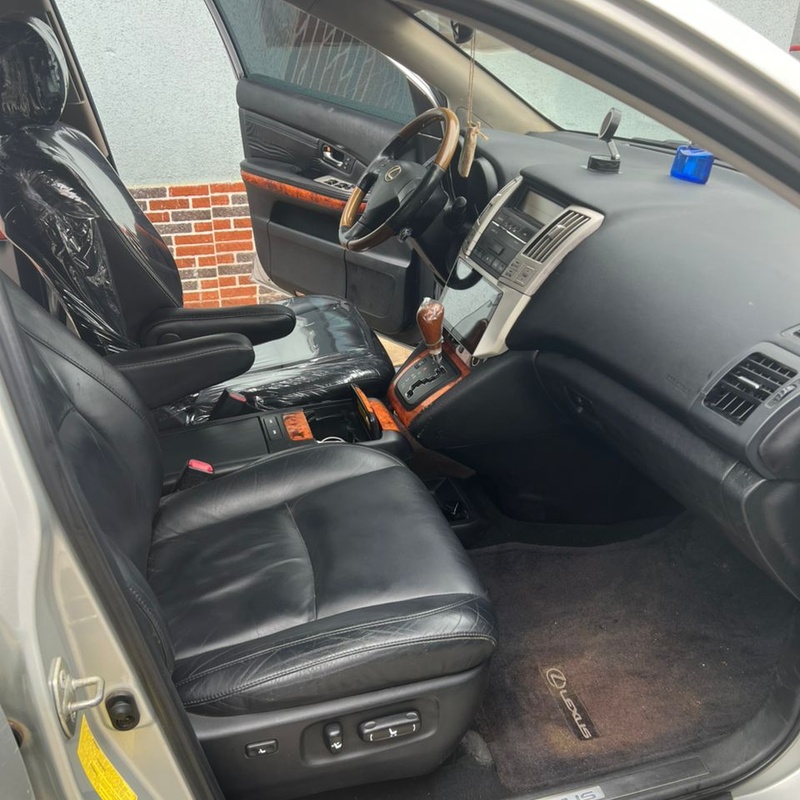 A Lexus Rx330 2006 for sale in Mowe, ogun state image