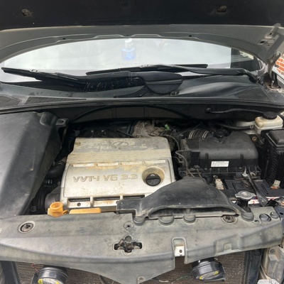 A Lexus Rx330 2006 for sale in Mowe, ogun state