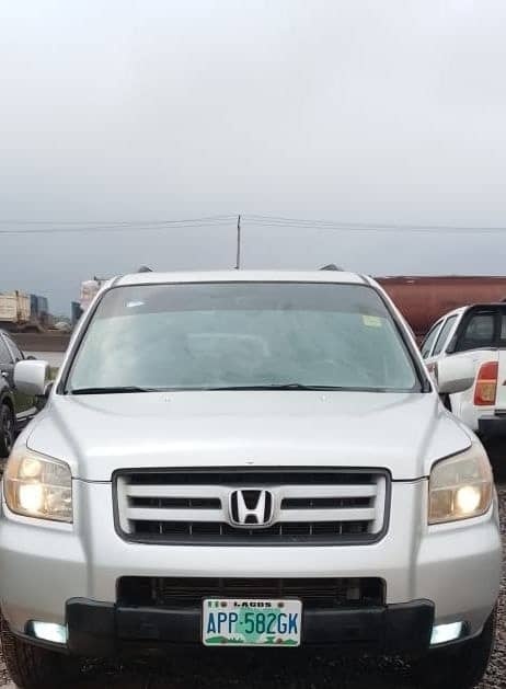 Nigerian used Honda pilot 2006 in Mowe, Ogun state image