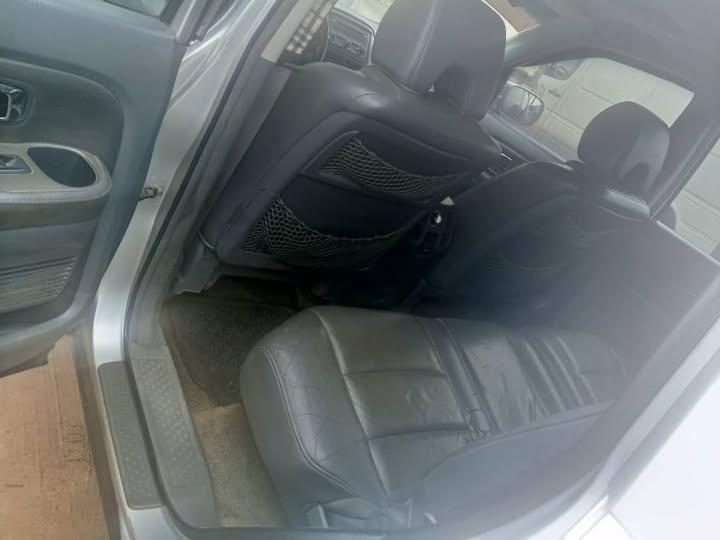 Nigerian used Honda pilot 2006 in Mowe, Ogun state image