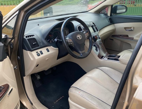 2012 Toyota Venza for Sale In Ibadan