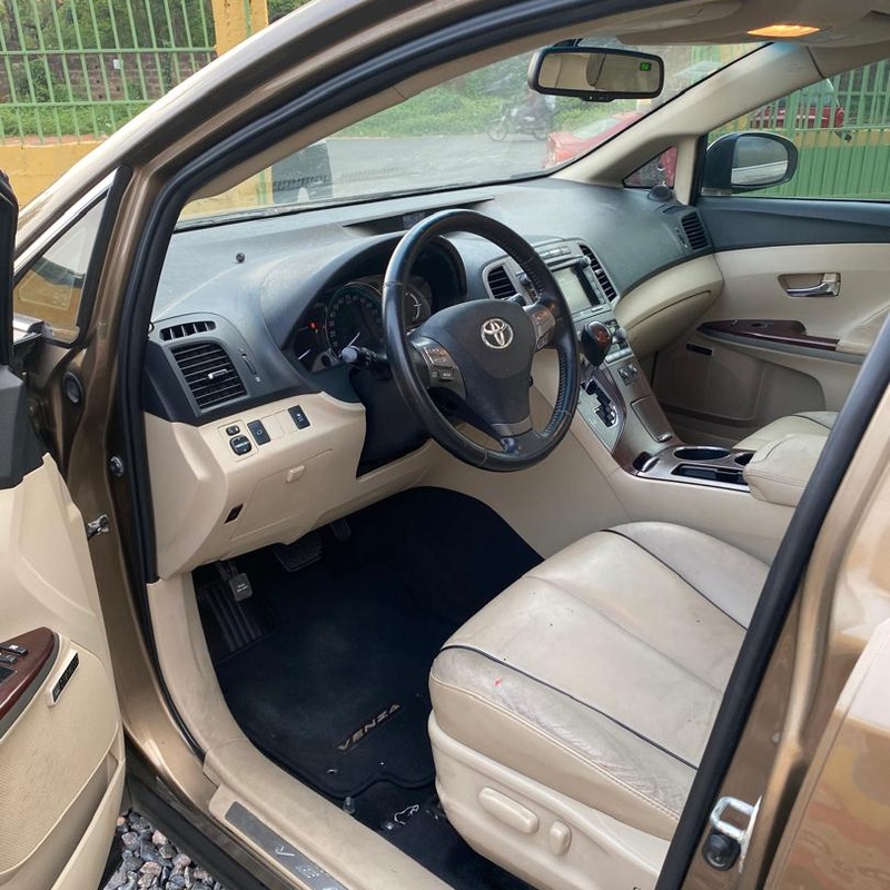 2012 Toyota Venza for Sale In Ibadan image