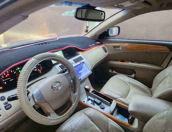 A Toyota Avalon, 2008 model for sale in Osogbo, Osun state