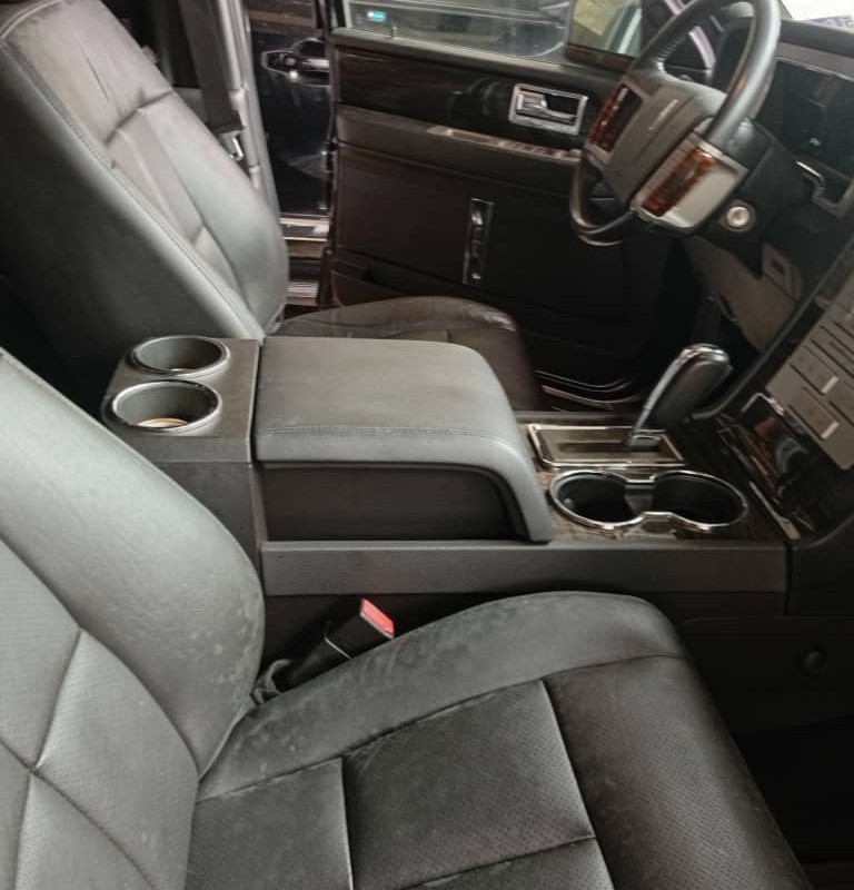 2009 Model Lincoln Navigator for Sale In Abuja image