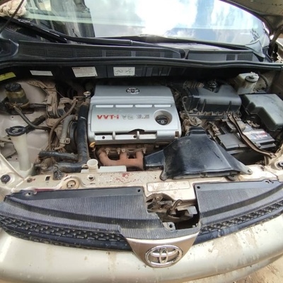 A 2006 Sienna LE AWD for sale in Aba, Abia state