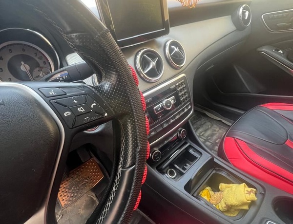 A Mercedes Benz/2015 model for sale in warri, Delta state