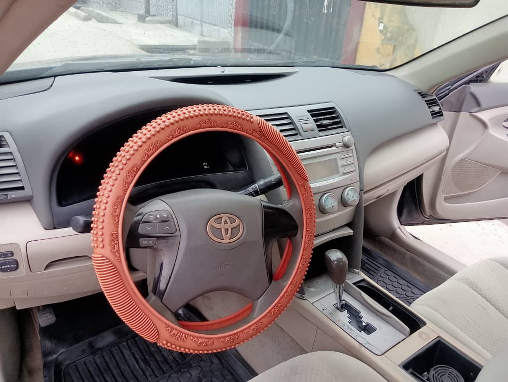 Car Image 5
