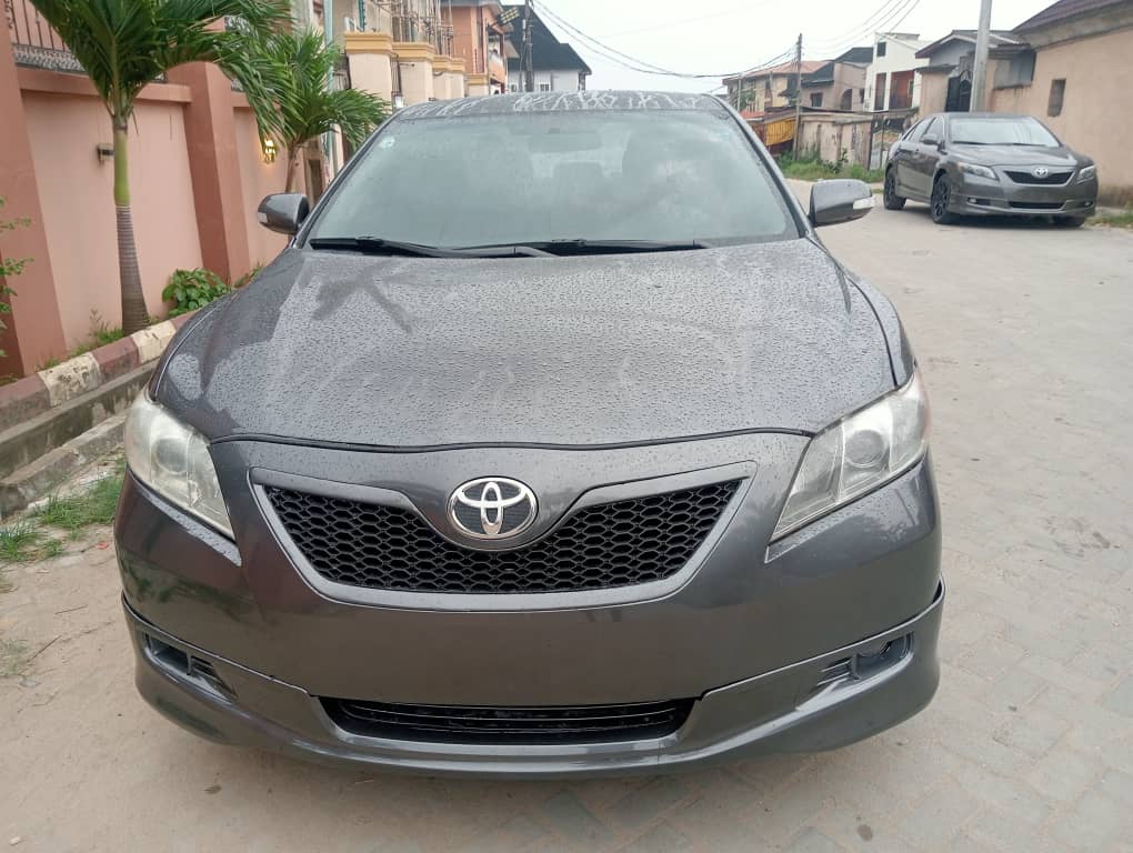 Car Image 7
