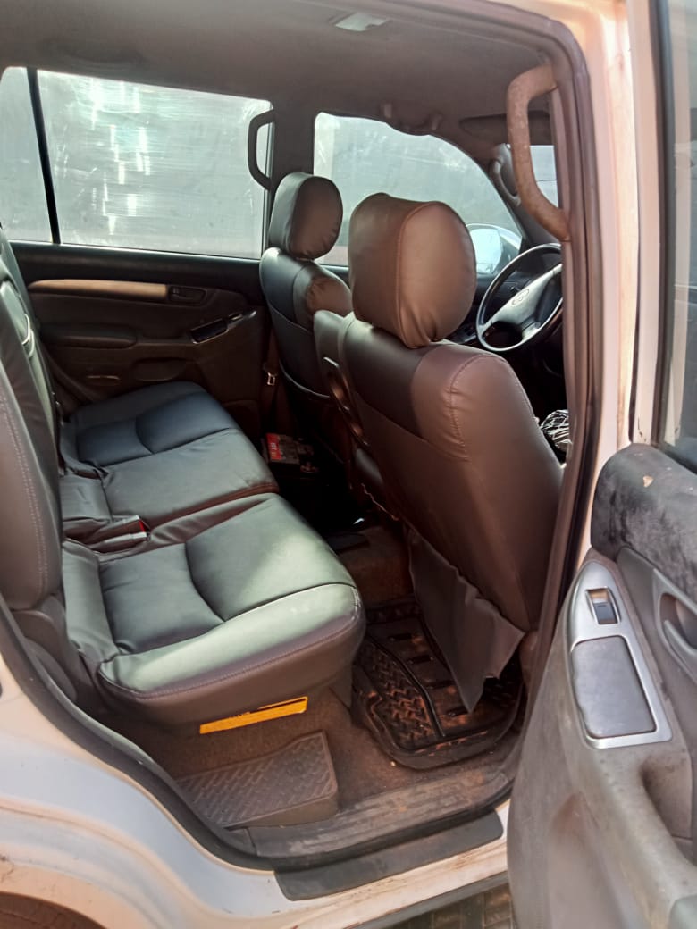 Car Image 5