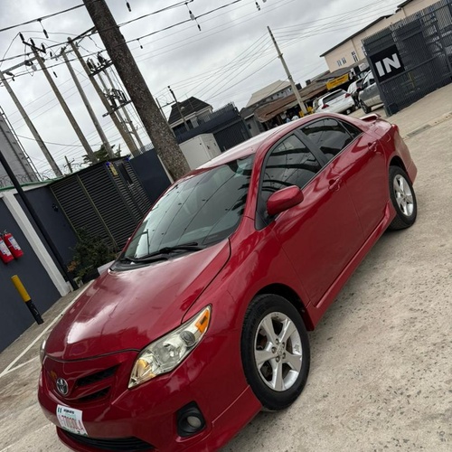 REGISTERED TOYOTA  COROLLA SPORT 2011 IN EKORO,LAGOS