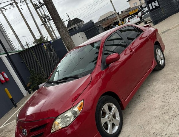 REGISTERED TOYOTA  COROLLA SPORT 2011 IN EKORO,LAGOS