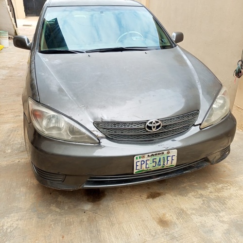 Nigerian Used Toyota Camry 2004 for sale in Mowe, Ogun
