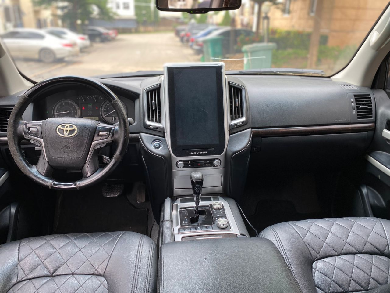 Car Image 7