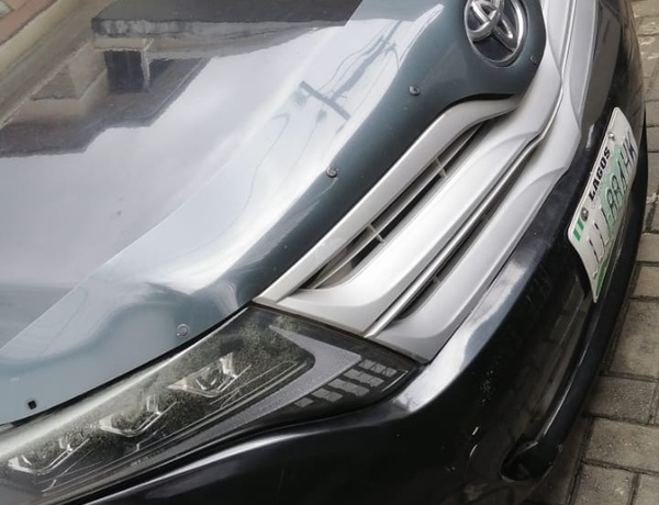 Nigerian Used Toyota venza 10 for sale in Magodo, Lagos