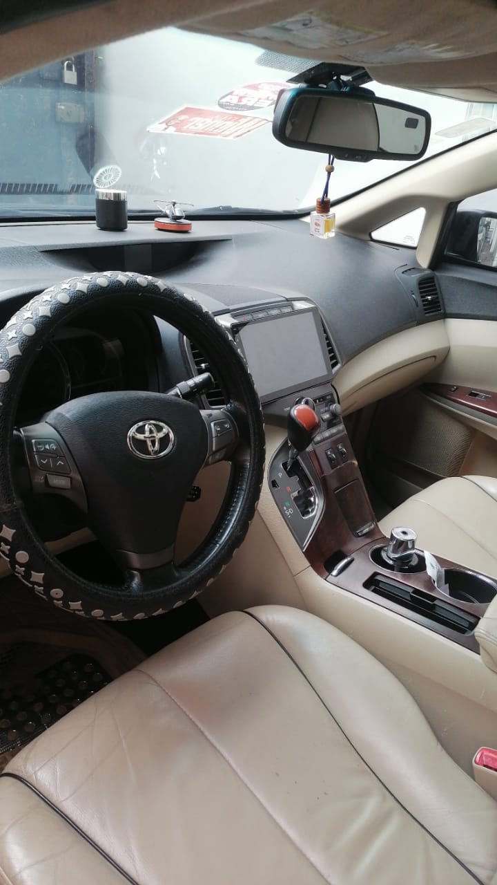 Car Image 4