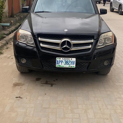 A  Benz GlK 2011 for sale in ago palace, Lagos state