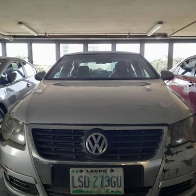 Volkswagen Passat in Lagos