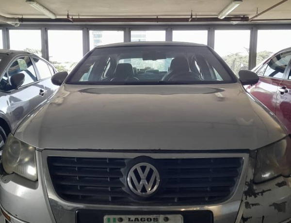 Volkswagen Passat in Lagos