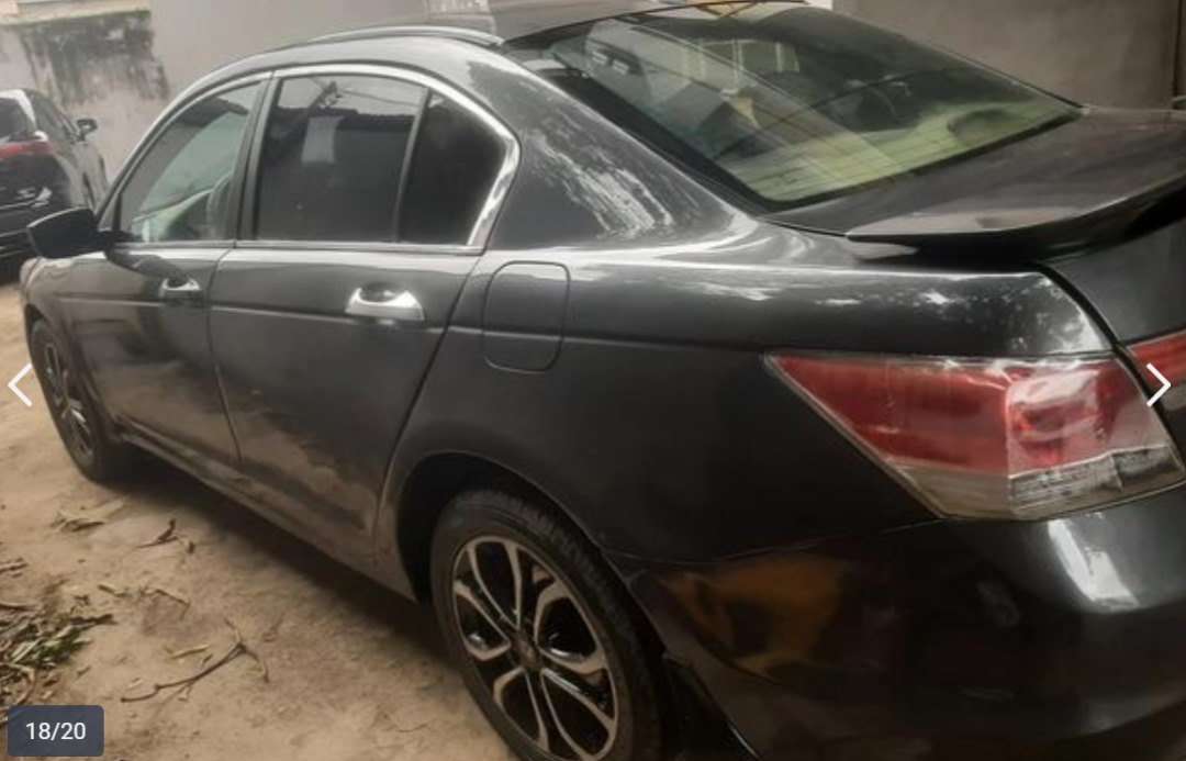 Car Image 6