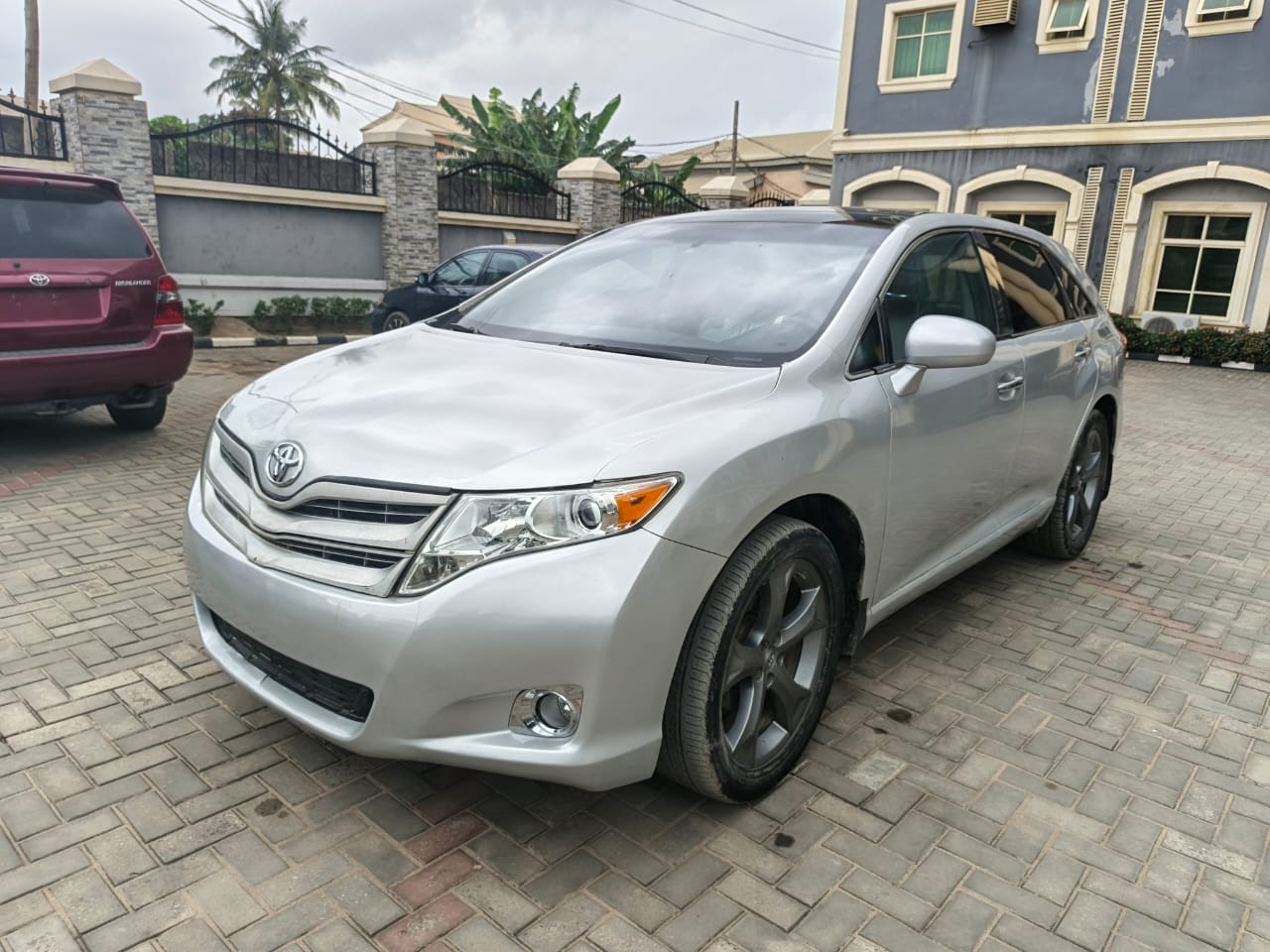 Car Image 3