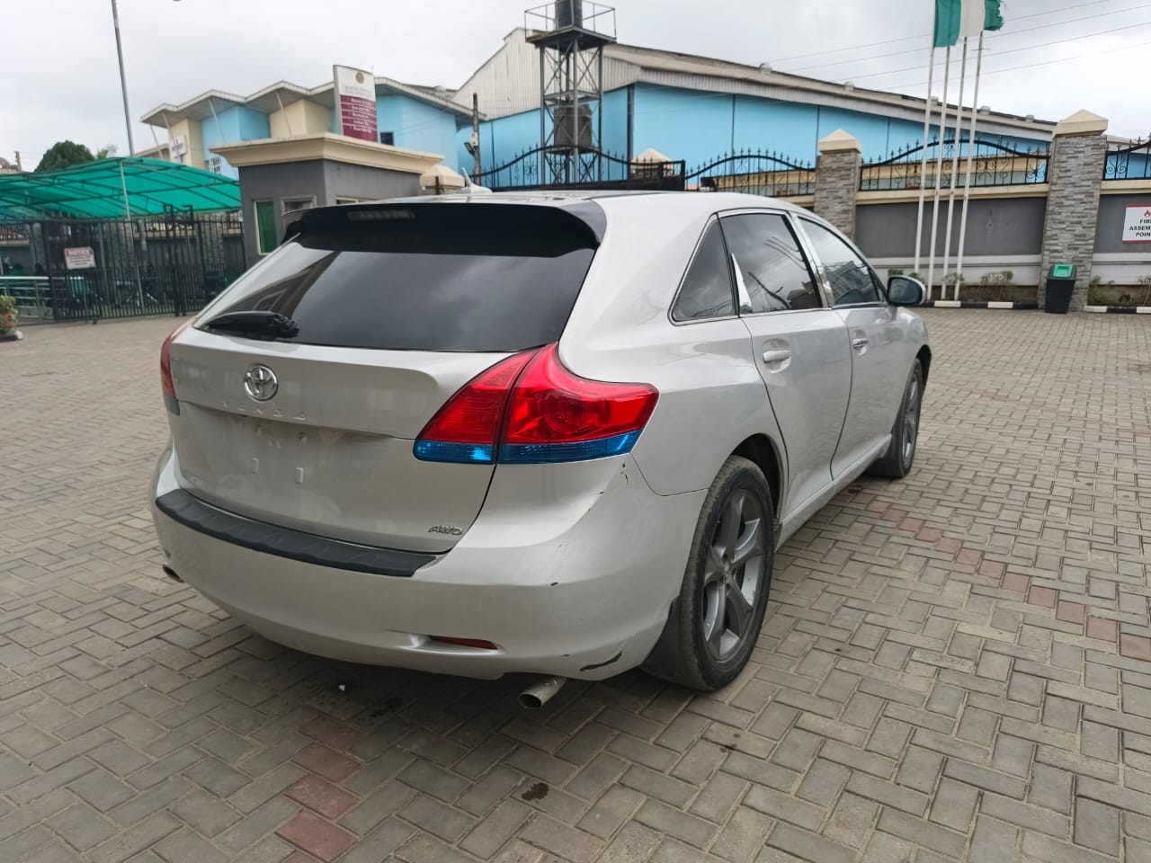 Car Image 2