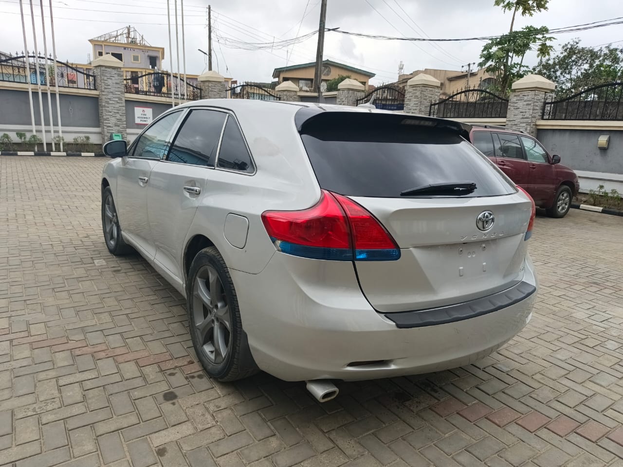 Car Image 8