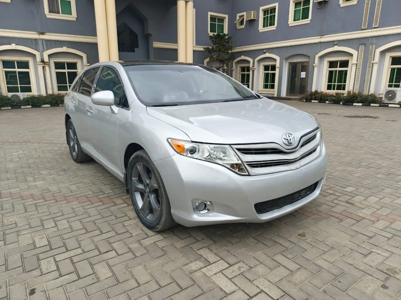Car Image 1