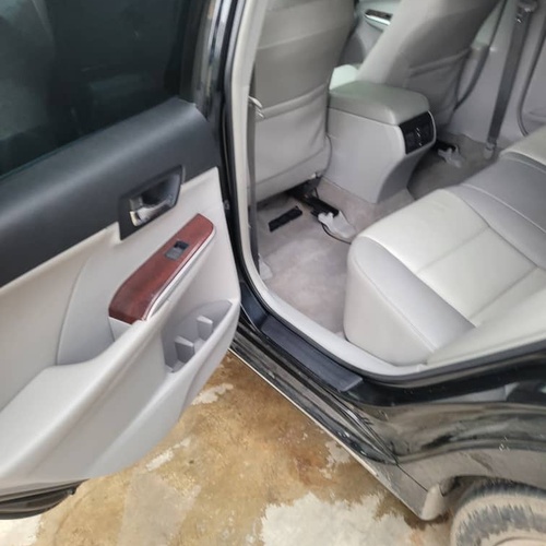 Toyota Camry XLE 2013 for Sell In Lagos