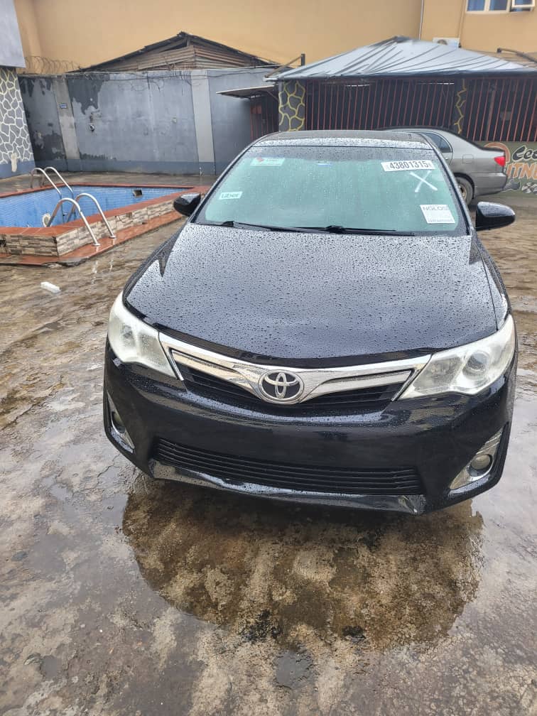 Car Image 5