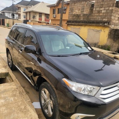Foreign Used Toyota Highlander 2013 for sell In Lagos