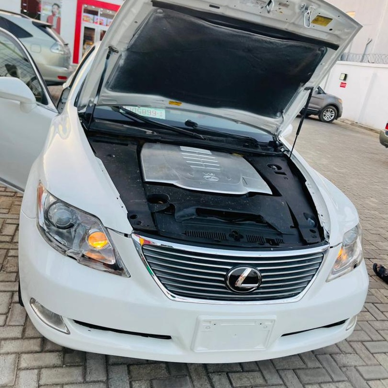 Nigerian Used Lexus LS460 2008 for sale in Benin, Edo state image