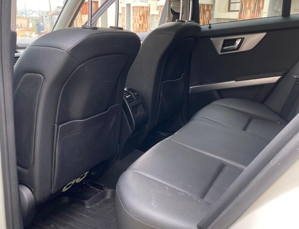  Foreign Used Mercedes Benz GLK350, 2010 model for Sell In Lagos