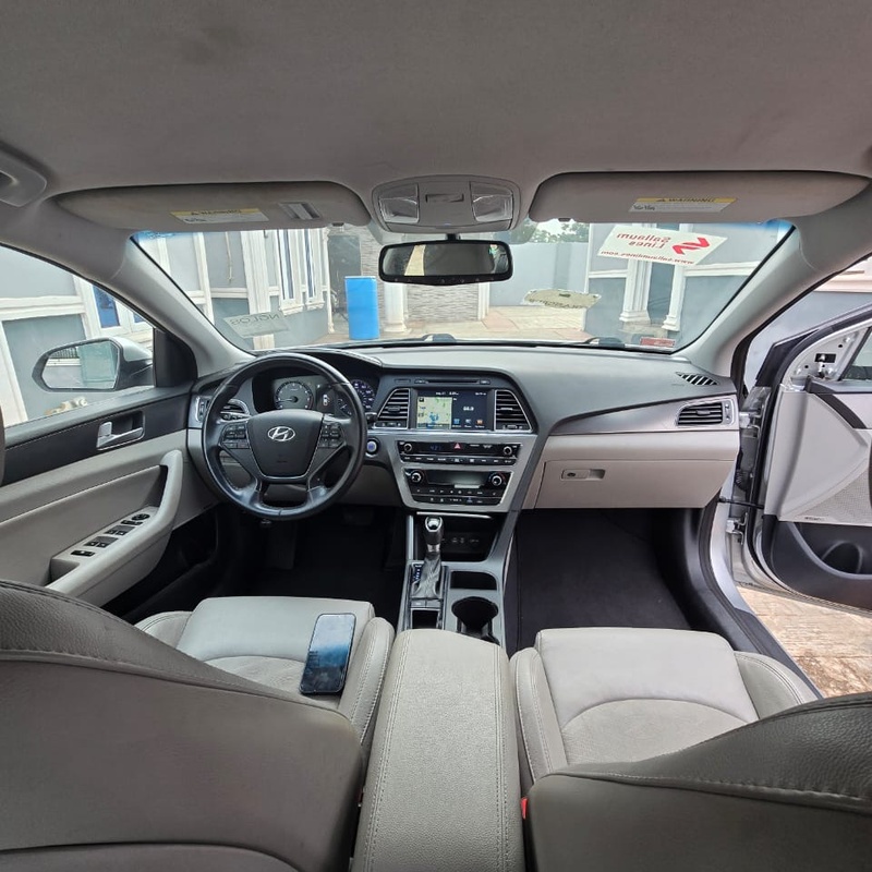 Foreign  Used Hyundai Sonata 2015 for Sell In Lagos image