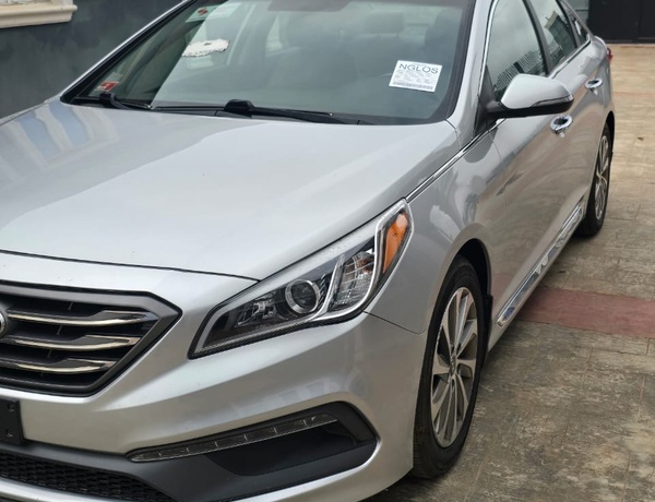 Foreign  Used Hyundai Sonata 2015 for Sell In Lagos