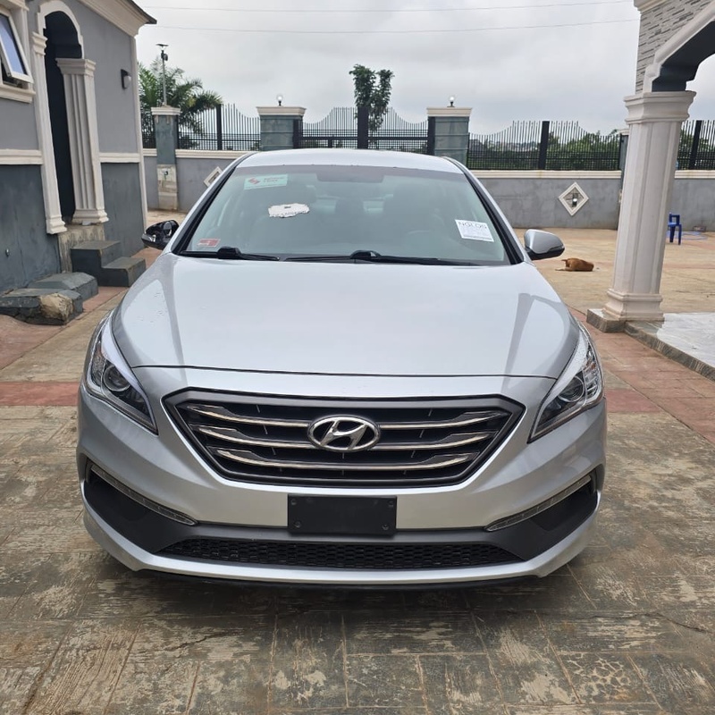Foreign  Used Hyundai Sonata 2015 for Sell In Lagos image