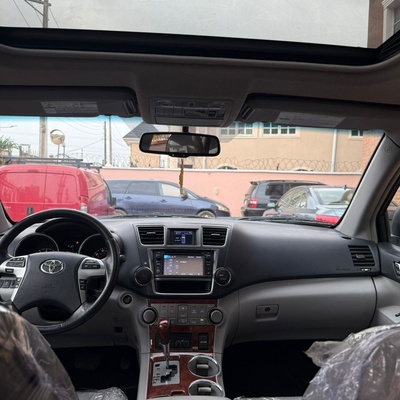 2013 Foreign Used Toyota Highlander for Sale In Lagos 
