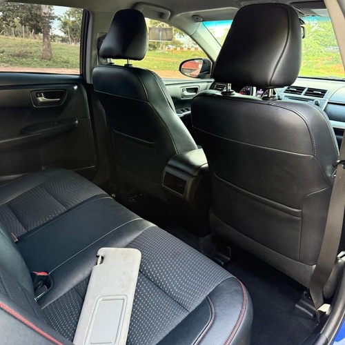 SUPER CLEAN FOREIGN USED TOYOTA CAMRY SE 2016  IN ABUJA