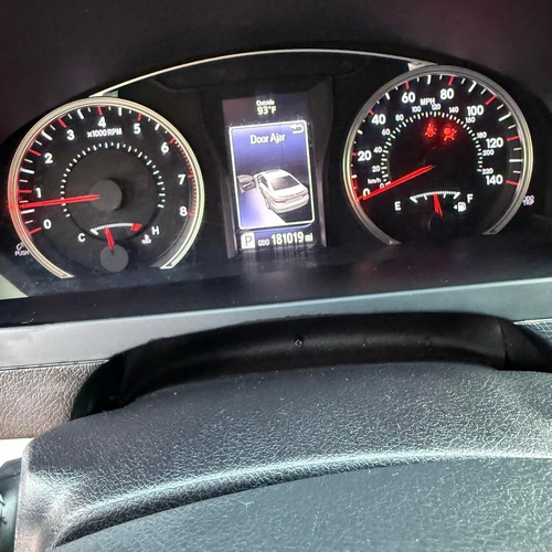SUPER CLEAN FOREIGN USED TOYOTA CAMRY SE 2016  IN ABUJA