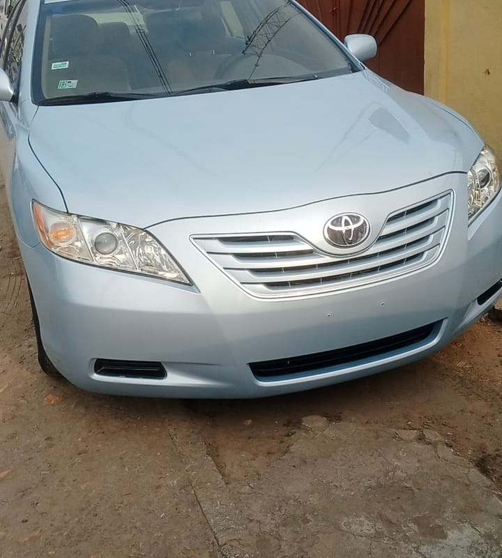 Toyota Camry muscle image