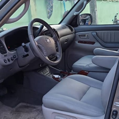 2010 TOKUNBO STANDARD TOYOTA SEQUOIA for sale in Lagos
