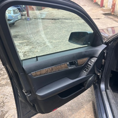 Mercedez Benz C250 2011 model for sale in lagos state